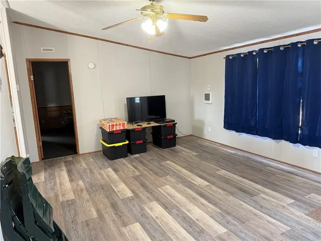 $199,000 | 600 South 7th Street, Deepwater, MO 64740