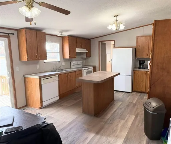 $199,000 | 600 South 7th Street, Deepwater, MO 64740