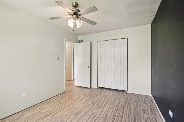 $250,000 | 6260 Sunflower Drive, Matteson, IL 60443