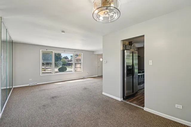 $250,000 | 6260 Sunflower Drive, Matteson, IL 60443