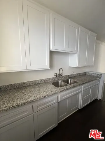 $2,100 | 1015 North Edinburgh Avenue, Unit 5, West Hollywood, CA 90046