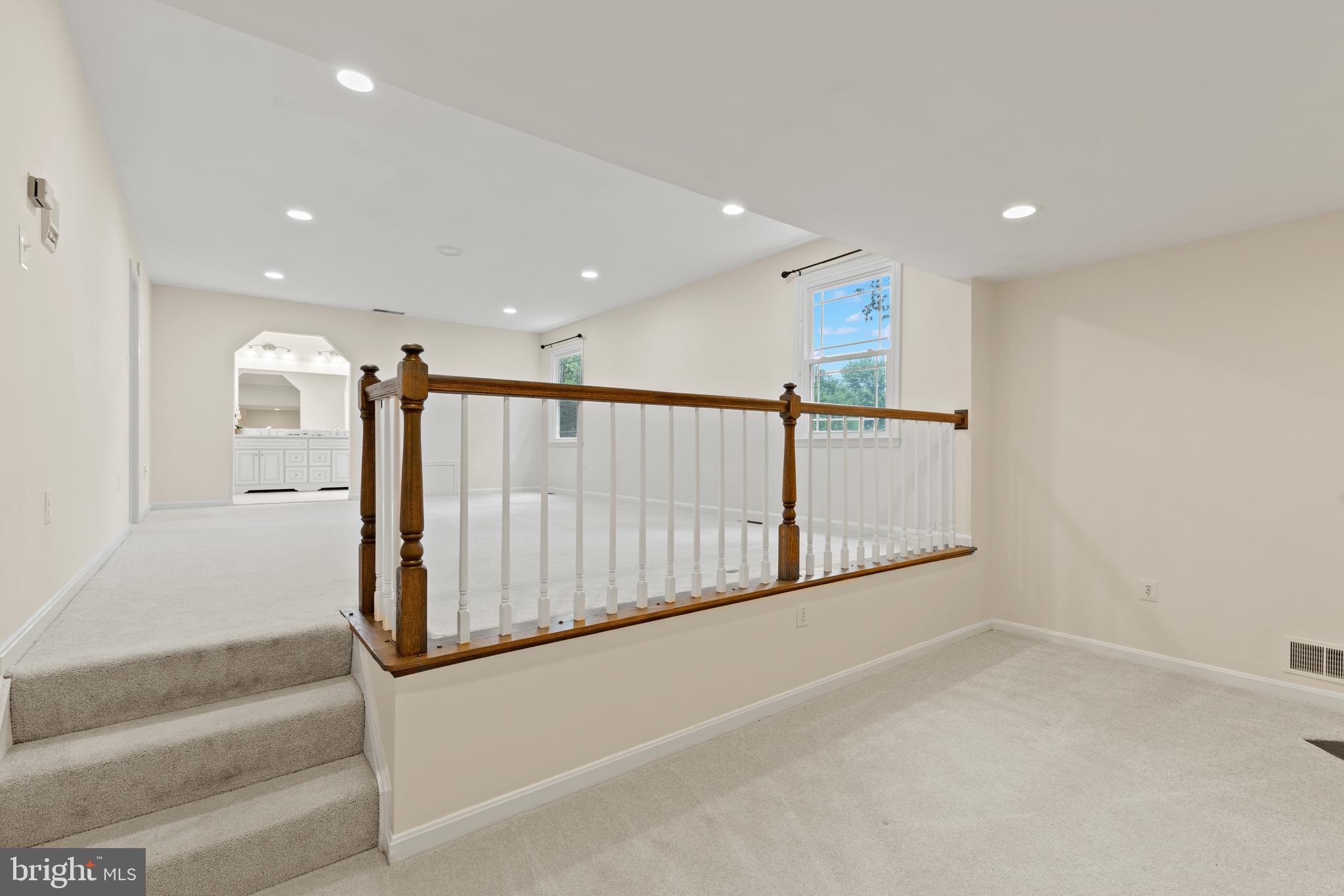 12209 Bayswater Road Gaithersburg, MD 20878 - Photo 23 of 53 Upper level owner's bedroom