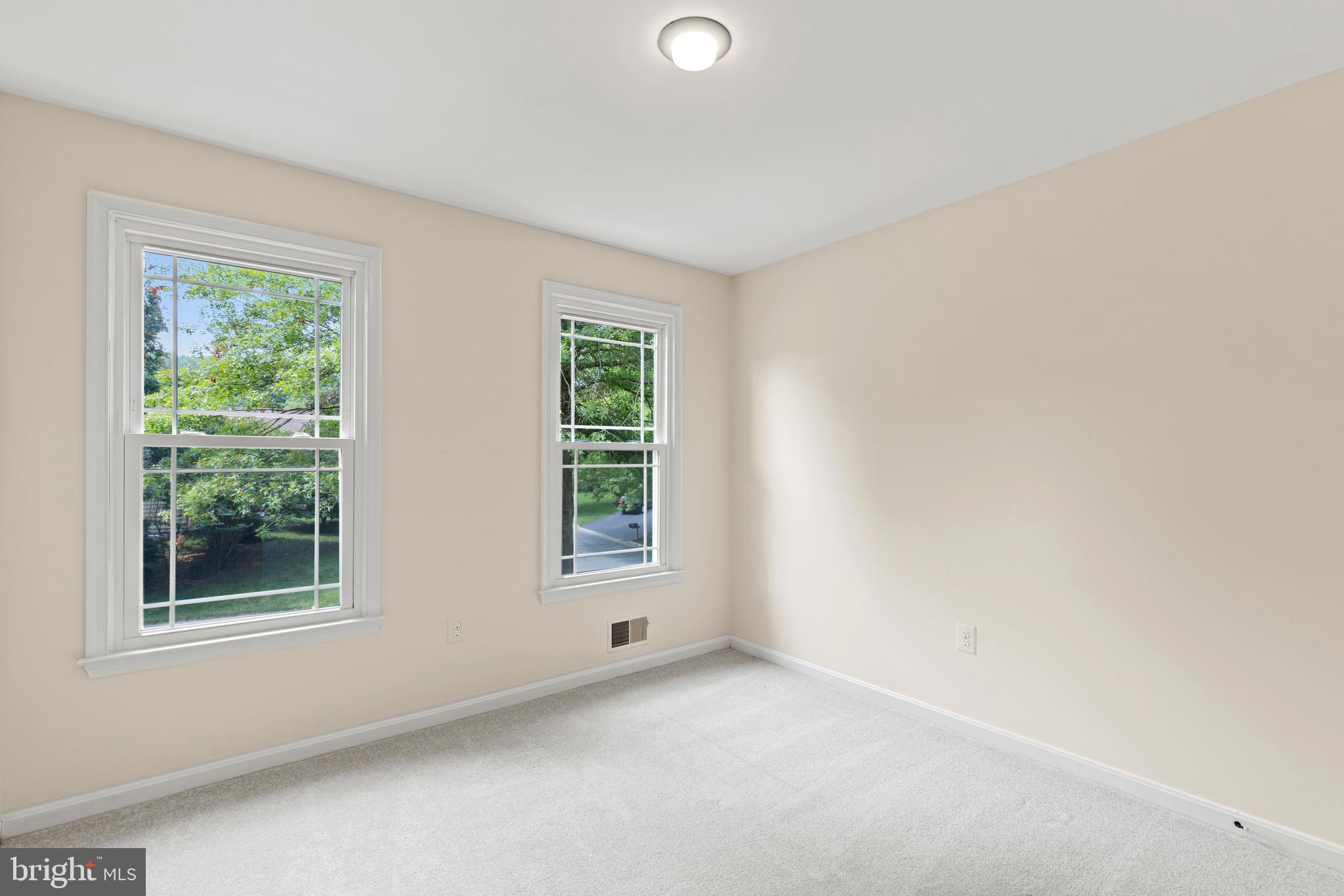 12209 Bayswater Road Gaithersburg, MD 20878 - Photo 32 of 53 Upper level bedroom #2