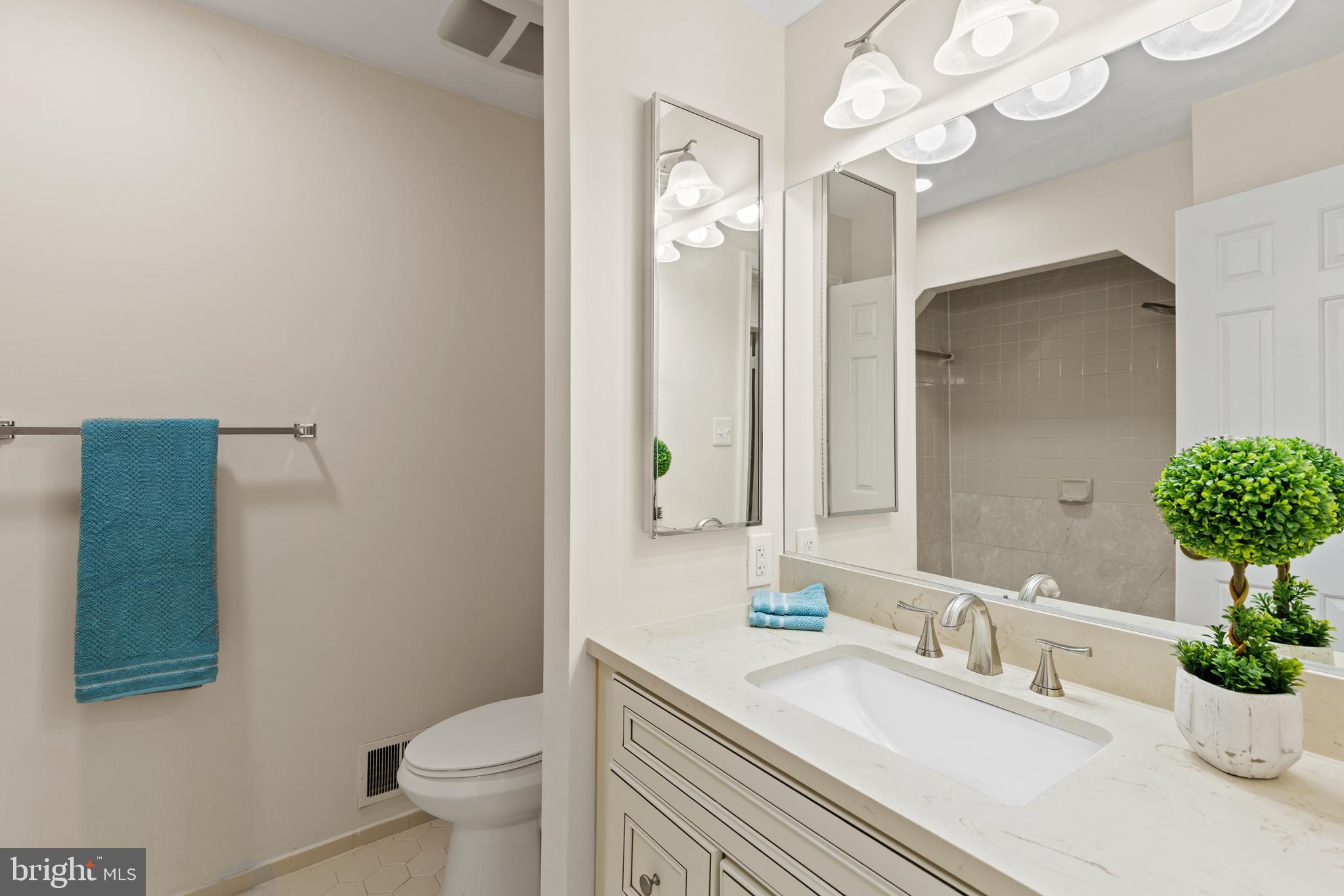 12209 Bayswater Road Gaithersburg, MD 20878 - Photo 39 of 53 Upgraded upper level full bath