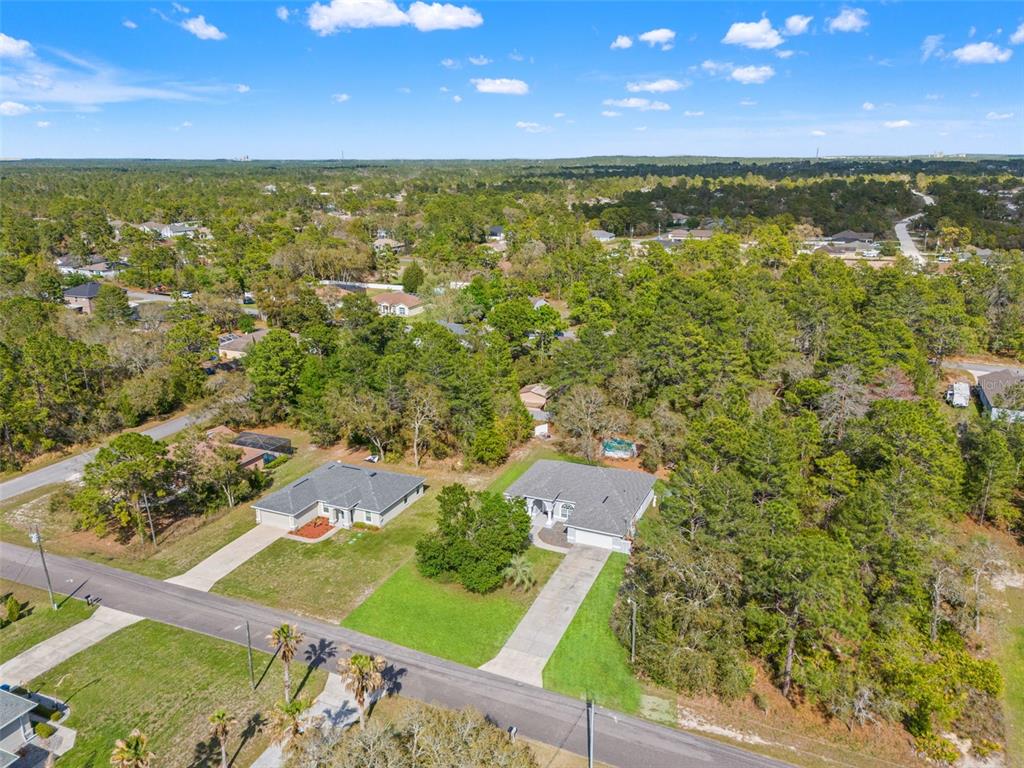 11128 Lomita Wren Road Weeki Wachee, FL 34614 - Photo 38 of 39 a view of an ocean from a balcony