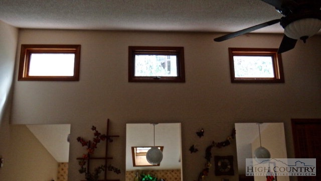133 Snow Plow Road Banner Elk, NC 28604 - Photo 7 of 24 Gallery Image 7