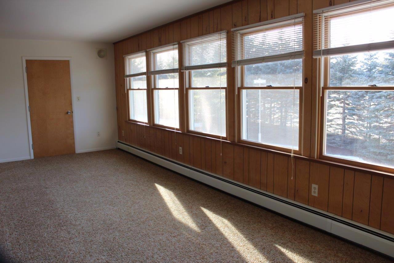 13975 Slade Road Cheboygan, MI 49721 - Photo 13 of 18 Gallery Image 13