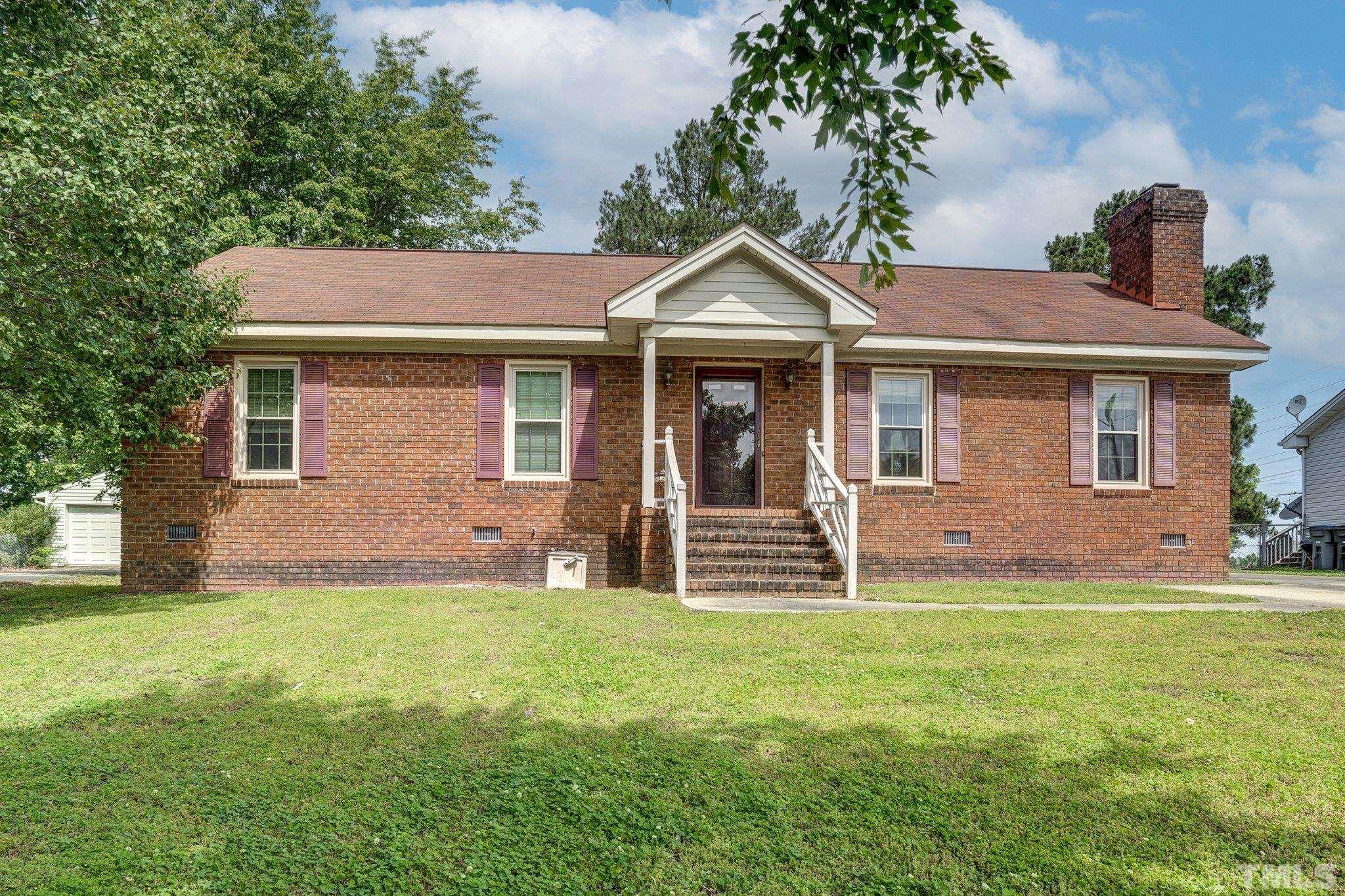 1404 Homestead Road Rocky Mount, NC 27804 - Photo 2 of 23 Gallery Image 2