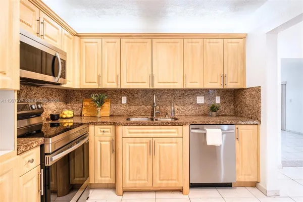 $715,000 | 10835 Southwest 152nd Terrace, Miami, FL 33157