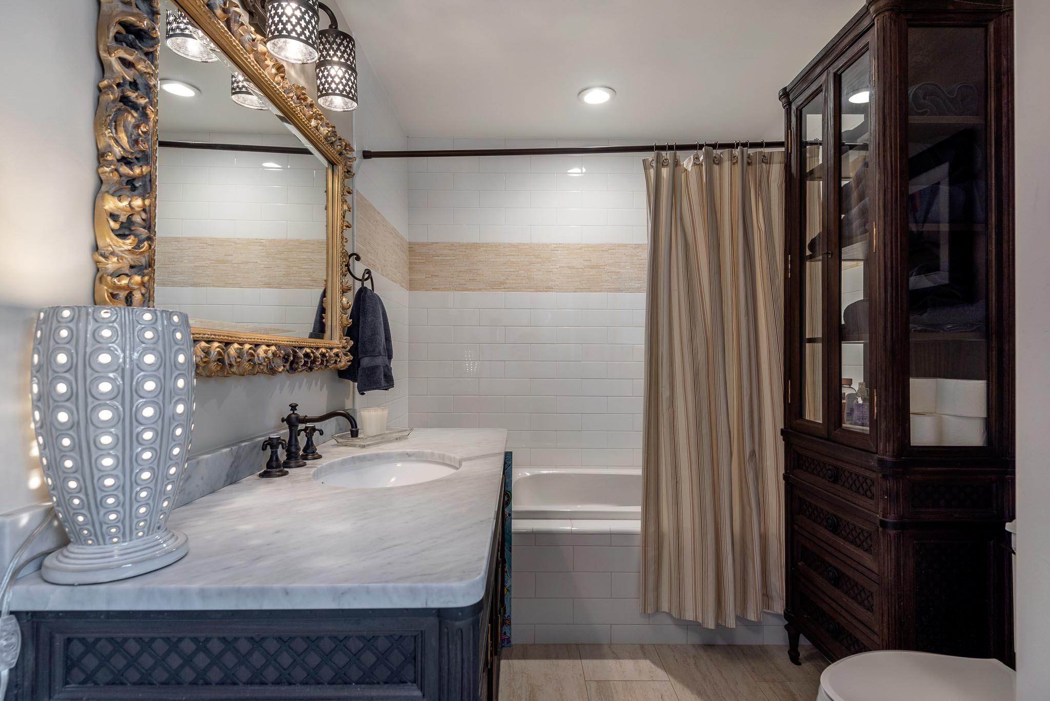 2136 Foothill Lane Santa Barbara, CA 93105 - Photo 12 of 21 Second Bathroom