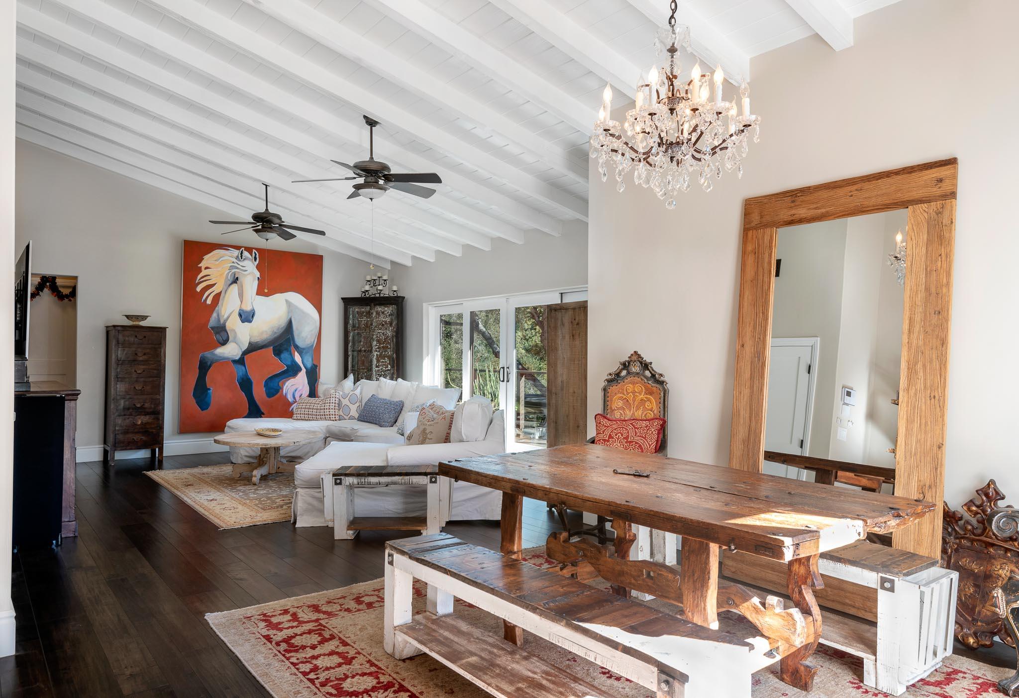2136 Foothill Lane Santa Barbara, CA 93105 - Photo 4 of 21 Family Room