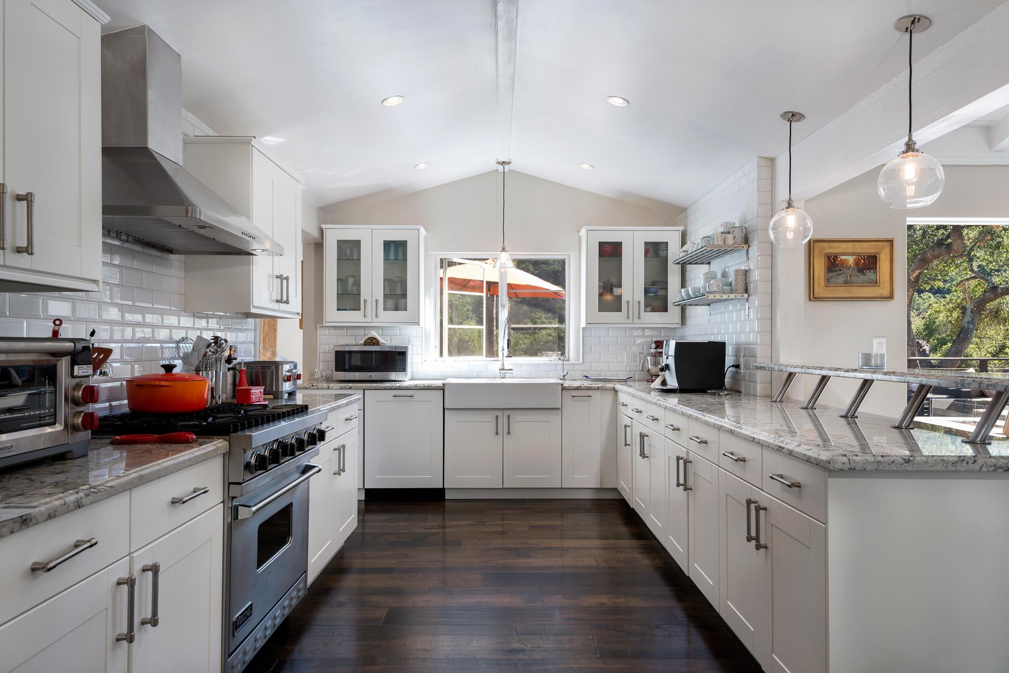 2136 Foothill Lane Santa Barbara, CA 93105 - Photo 8 of 21 Kitchen
