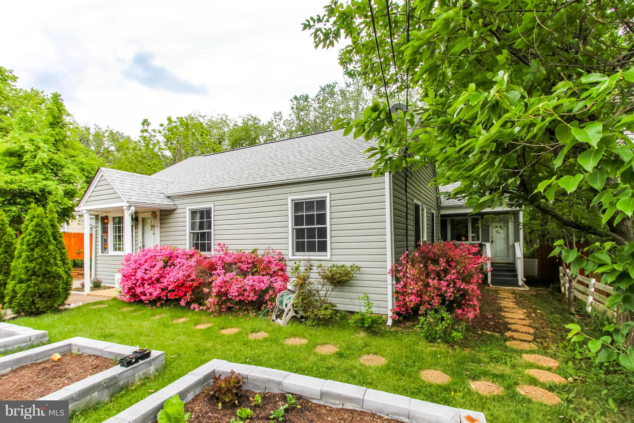 7438 Patterson Road Falls Church, VA 22043 - Photo 1 of 27 Exterior (Front)