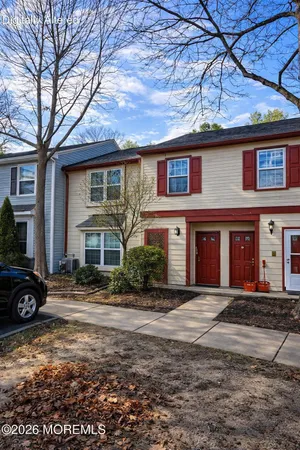 $315,000 | 161 Bristol Court, Lakewood, NJ 08701