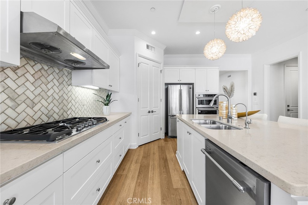 67 Runner Irvine, CA 92620 - Photo 16 of 62