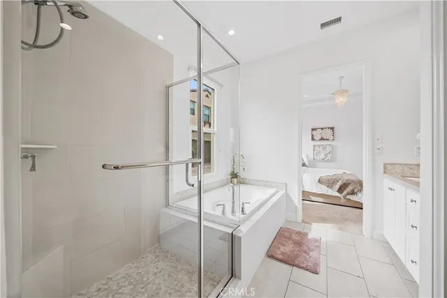 $1,988,000 | 67 Runner, Irvine, CA 92620