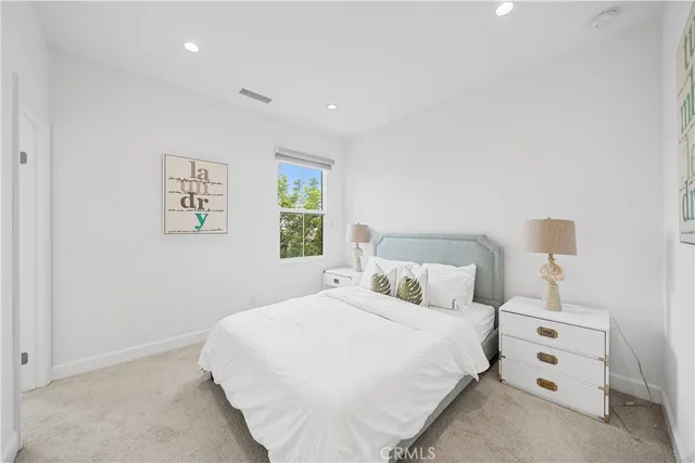 $1,988,000 | 67 Runner, Irvine, CA 92620