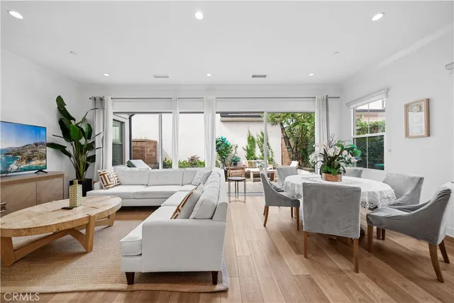 $1,988,000 | 67 Runner, Irvine, CA 92620