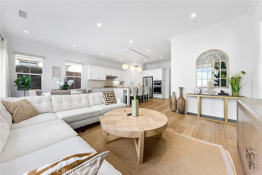 67 Runner Irvine, CA 92620 - Photo 9 of 62