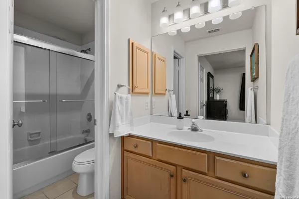 $1,750 | 7119 Snowden Crest, San Antonio, TX 78240