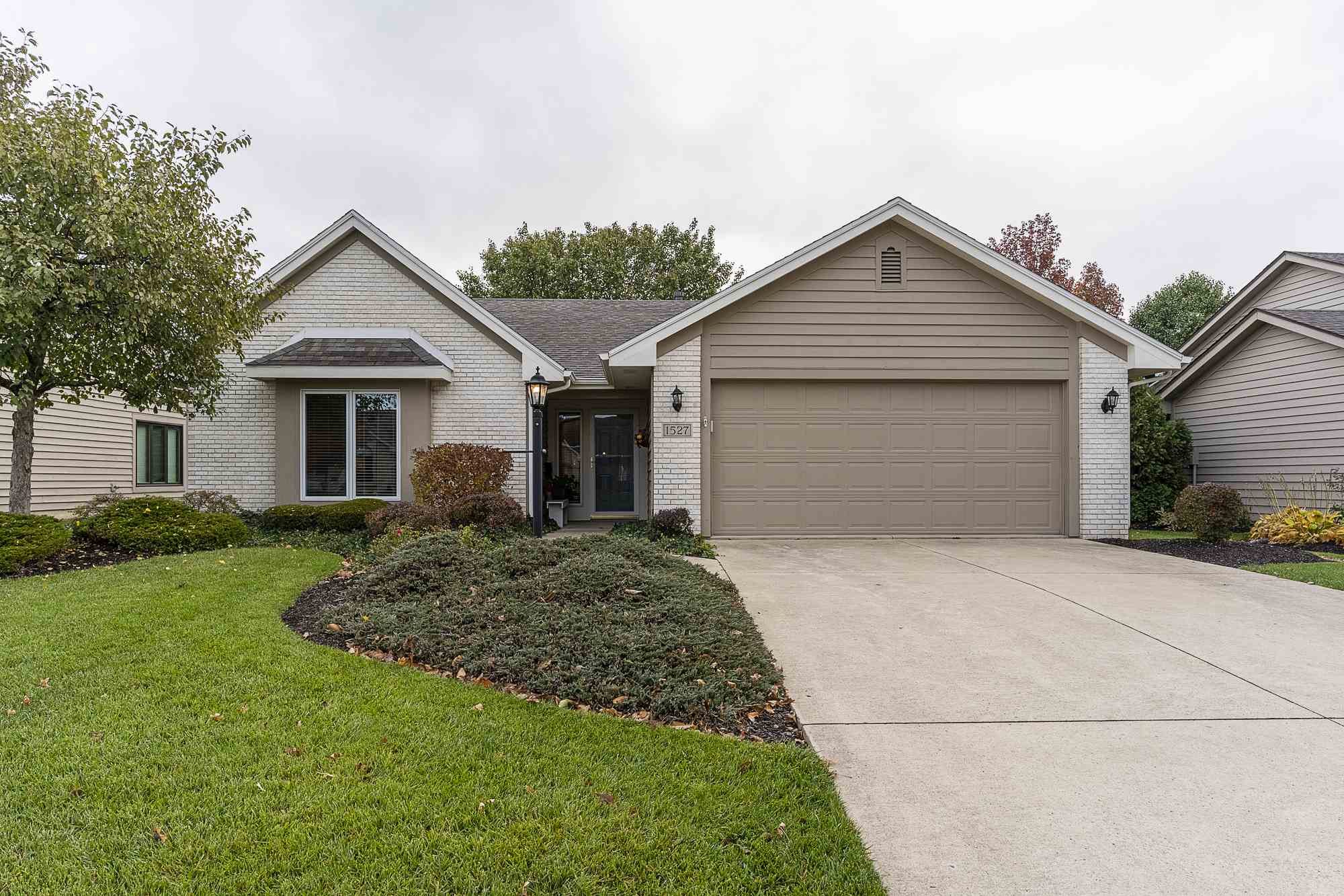 1527 Spring Cress Road Fort Wayne, IN 46814 - Photo 1 of 33