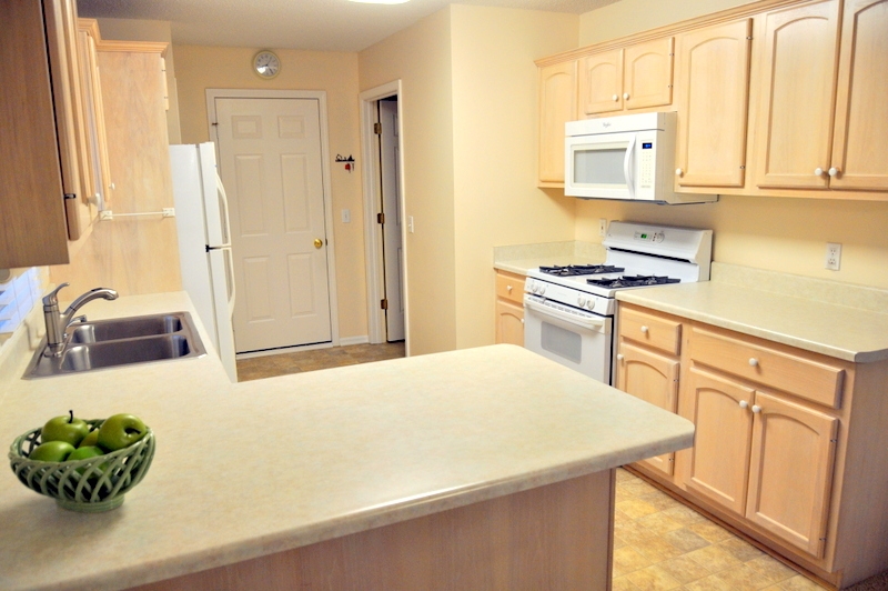 1527 Spring Cress Road Fort Wayne, IN 46814 - Photo 11 of 33
