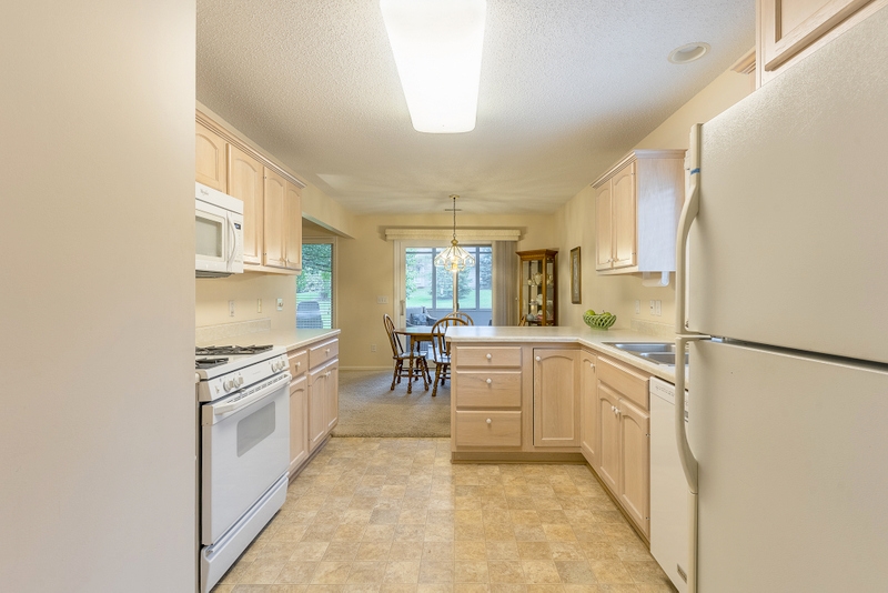 1527 Spring Cress Road Fort Wayne, IN 46814 - Photo 13 of 33