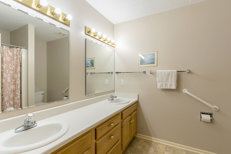 1527 Spring Cress Road Fort Wayne, IN 46814 - Photo 21 of 33