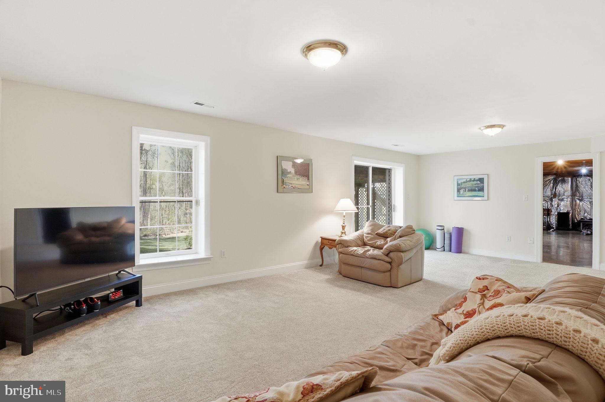 2012 Cortland Road Davidsonville, MD 21035 - Photo 21 of 55 Gallery Image 21