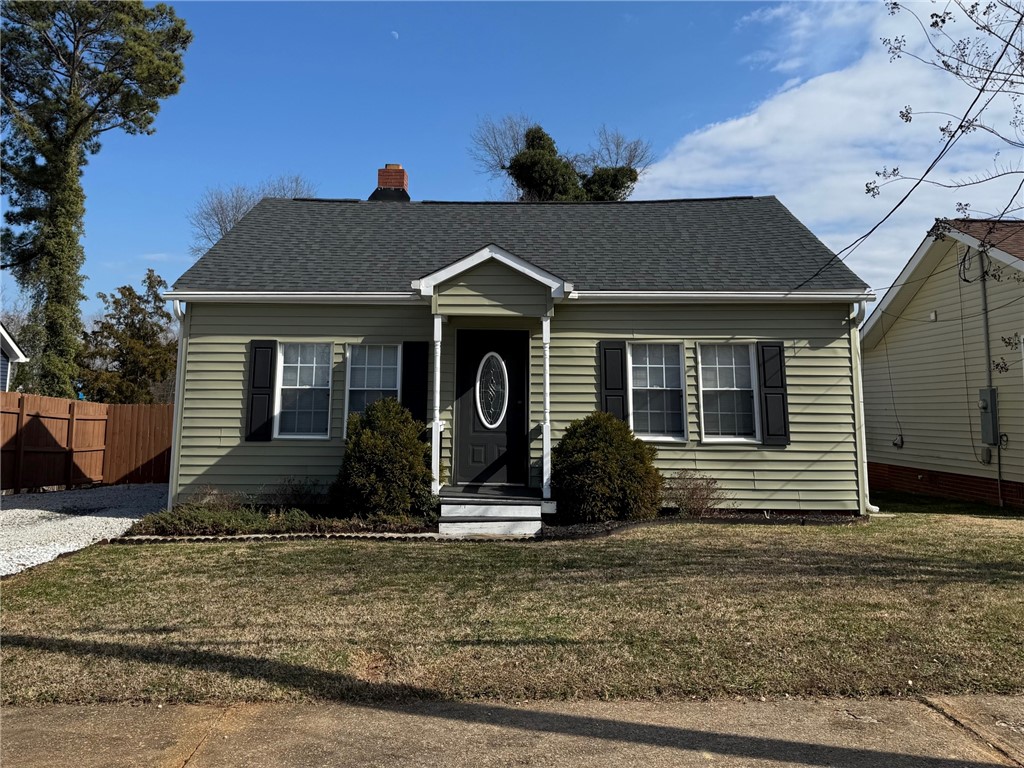 607 South Depot Street Seneca, SC 29678 - Photo 1 of 17 Gallery Image 1