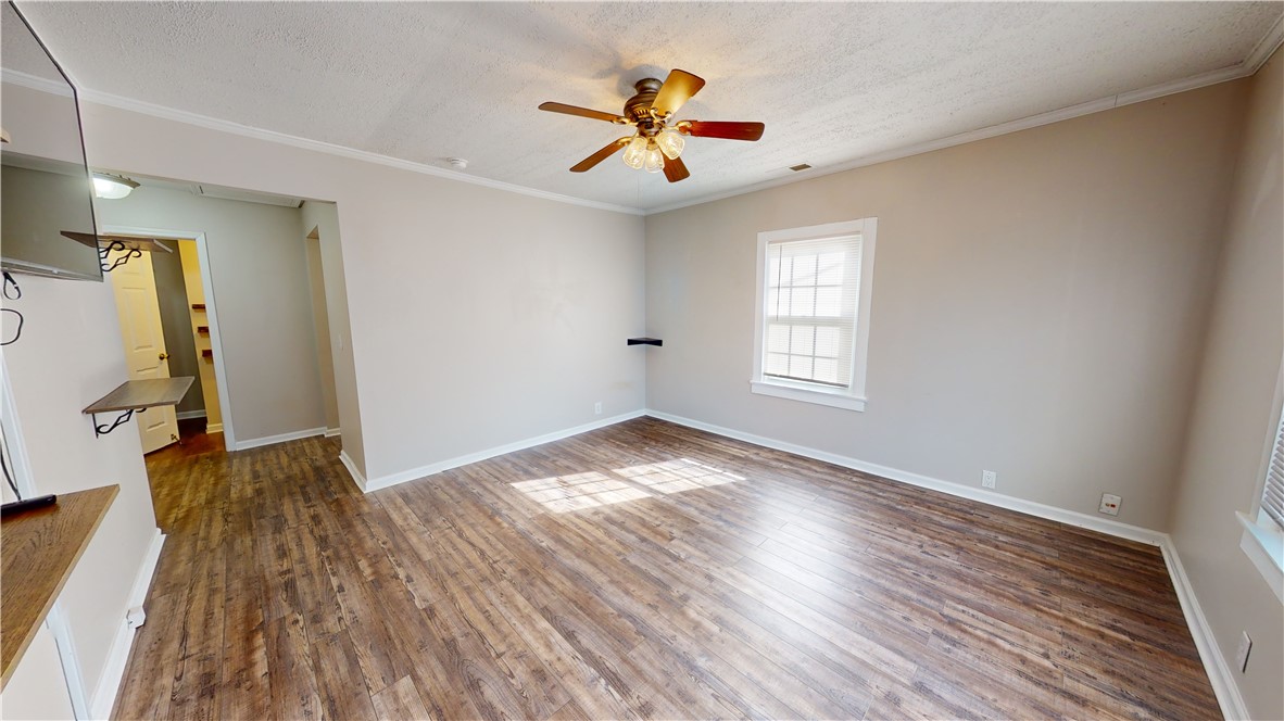 607 South Depot Street Seneca, SC 29678 - Photo 4 of 17 Gallery Image 4