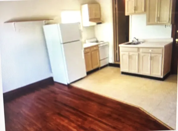 $279,000 | 217 South 3rd Street, DeKalb, IL 60115