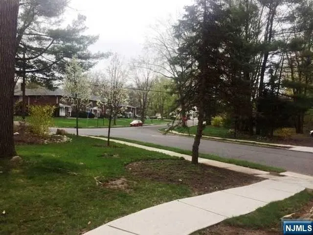 $2,000 | 215 Washington Drive, Unit 215, Ramsey, NJ 07446