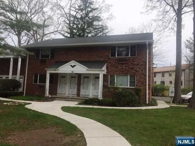 $2,000 | 215 Washington Drive, Unit 215, Ramsey, NJ 07446