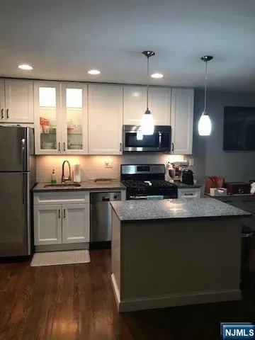 $2,000 | 215 Washington Drive, Unit 215, Ramsey, NJ 07446