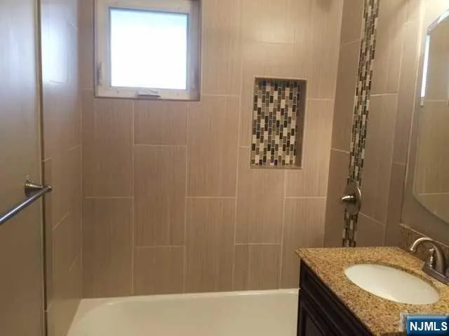 $2,000 | 215 Washington Drive, Unit 215, Ramsey, NJ 07446