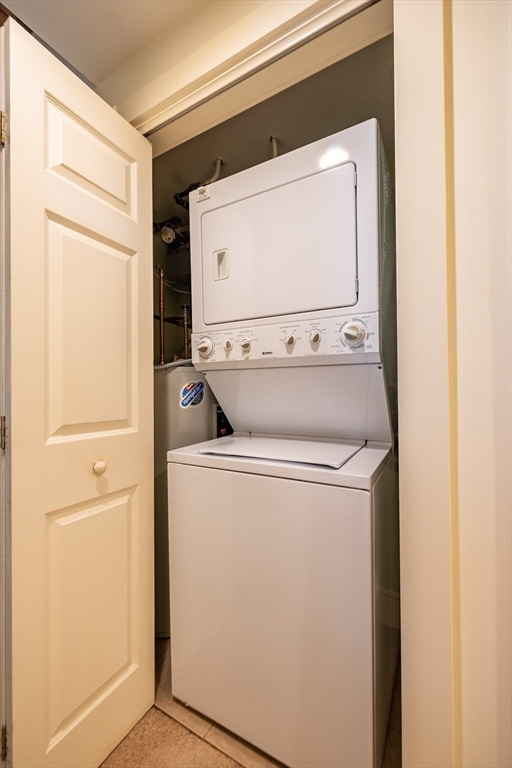 7 Chester Road, Unit 212 Derry, NH 03038 - Photo 17 of 33