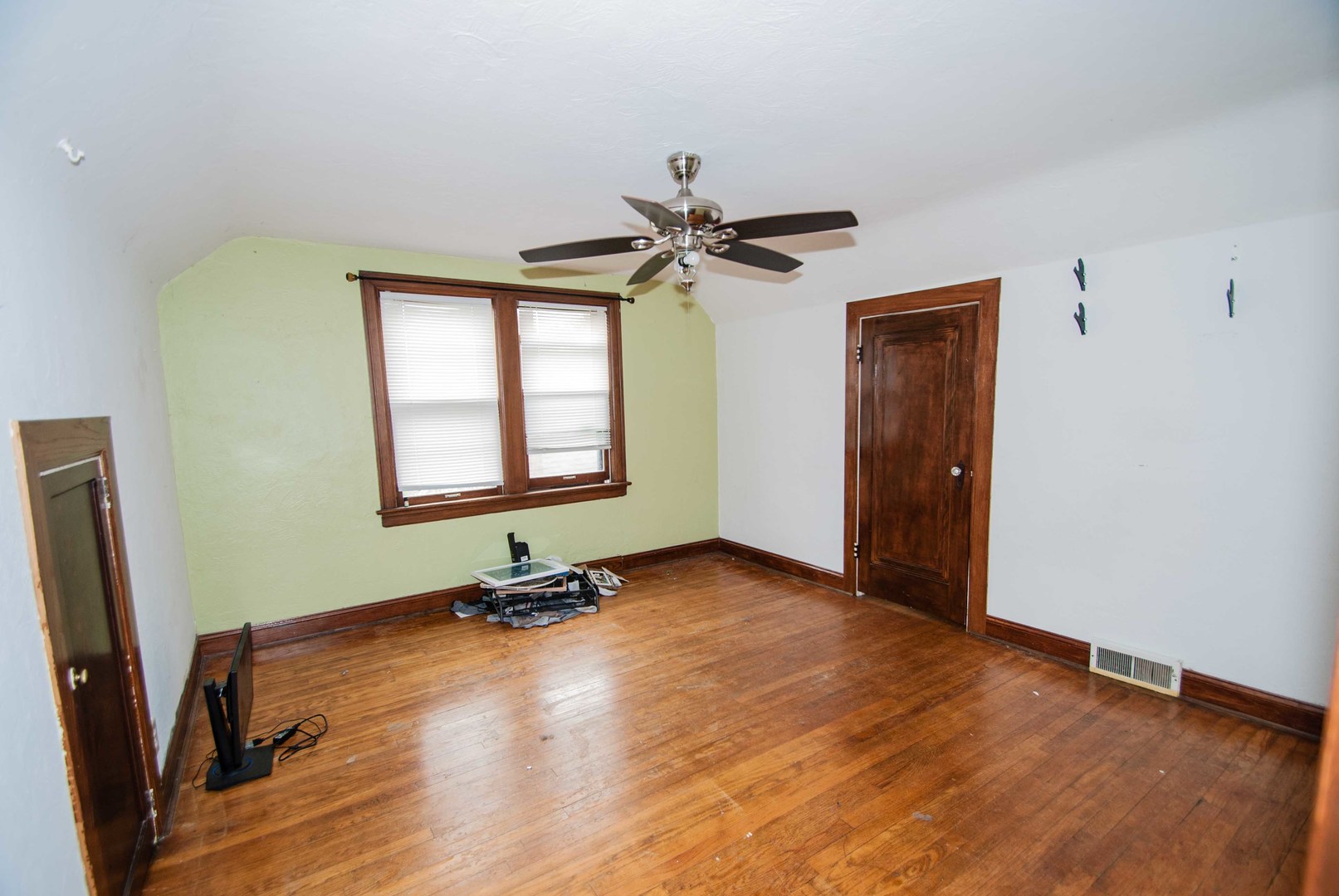 2007 37th Street Rock Island, IL 61201 - Photo 18 of 21