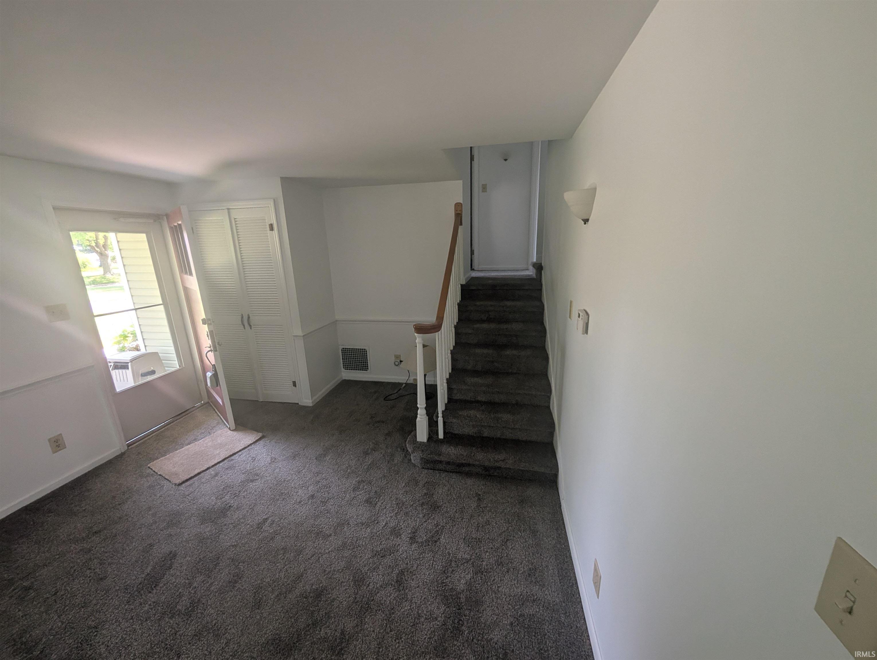 3305 West Petty Road Muncie, IN 47304 - Photo 11 of 30 Gallery Image 11