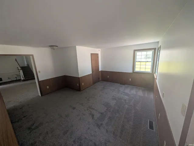 $227,500 | 3305 West Petty Road, Muncie, IN 47304