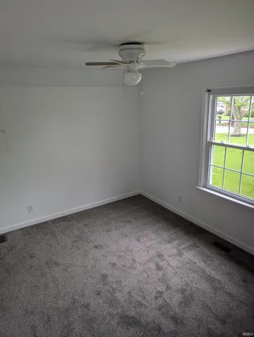 $227,500 | 3305 West Petty Road, Muncie, IN 47304