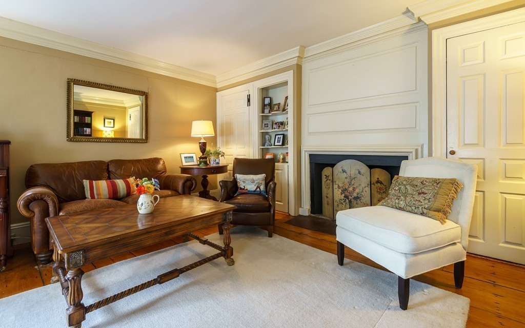 16 Franklin Street Marblehead, MA 01945 - Photo 11 of 25