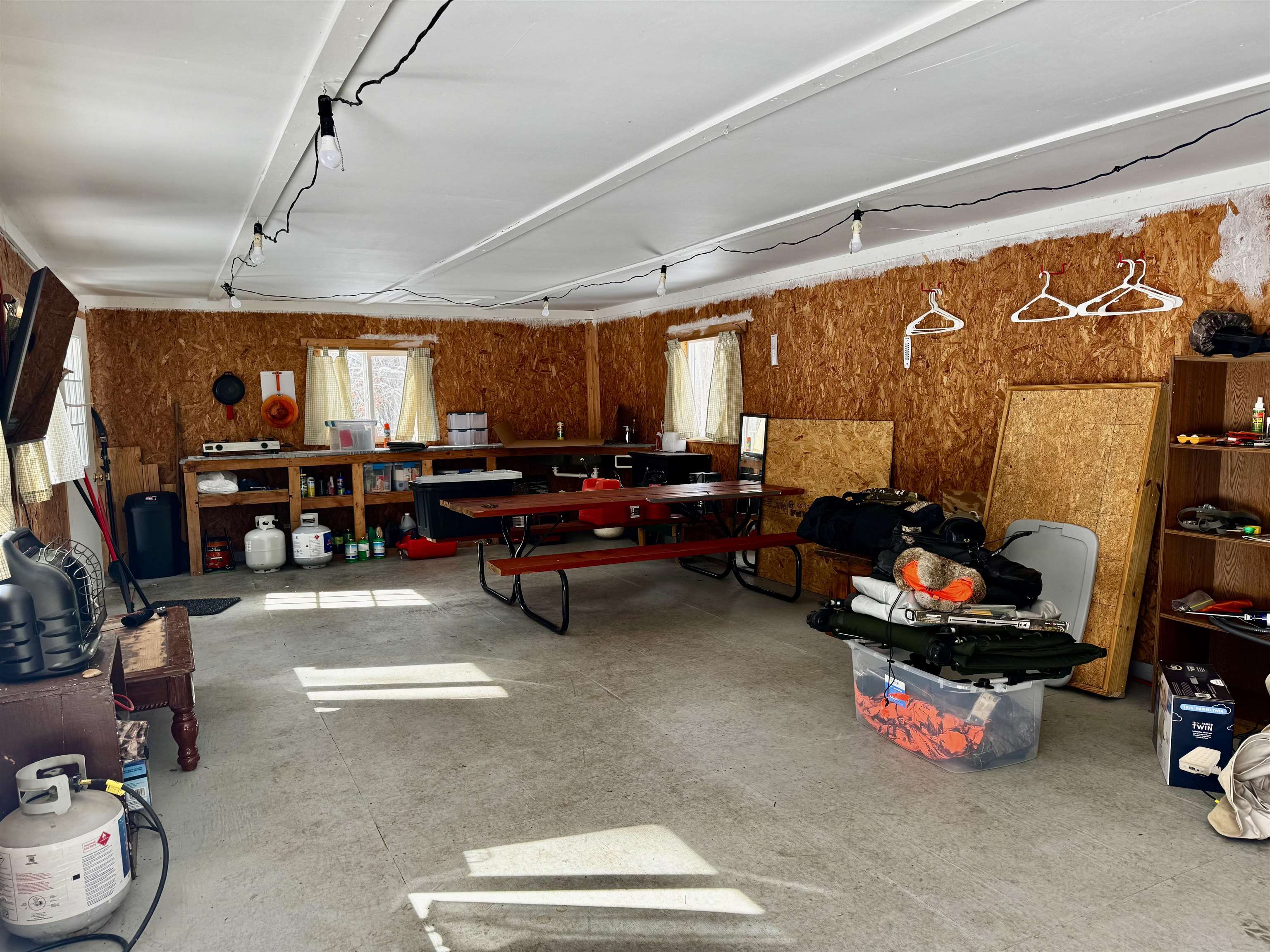 1350 Birch Road Harrison, MI 48625 - Photo 14 of 31 Gallery Image 14