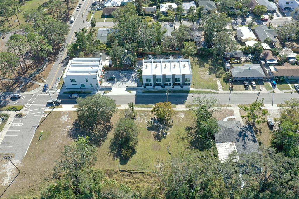 1744 10th Street Sarasota, FL 34236 - Photo 13 of 32 a view of a house with a yard and garden