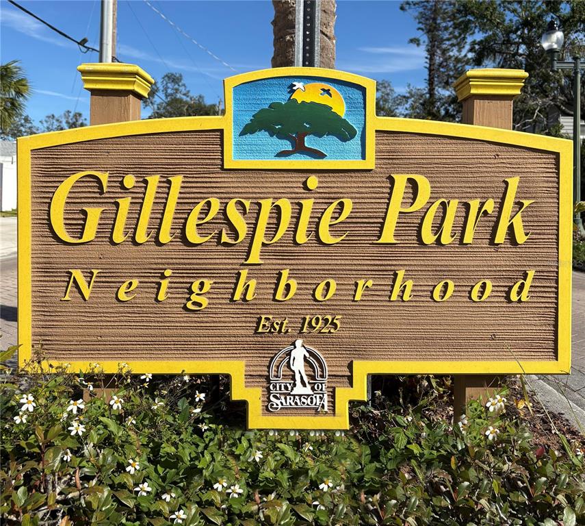 1744 10th Street Sarasota, FL 34236 - Photo 28 of 32 a close up of a street sign