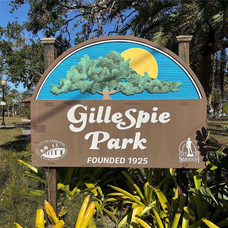 1744 10th Street Sarasota, FL 34236 - Photo 30 of 32 a view of swimming pool