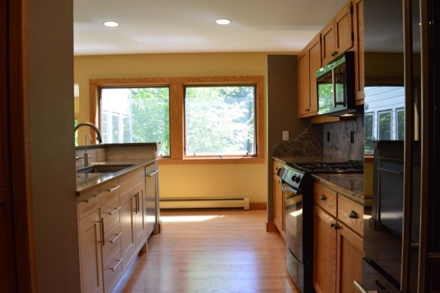 14125 Bluff Road Traverse City, MI 49686 - Photo 7 of 12 1809990-6.JPG