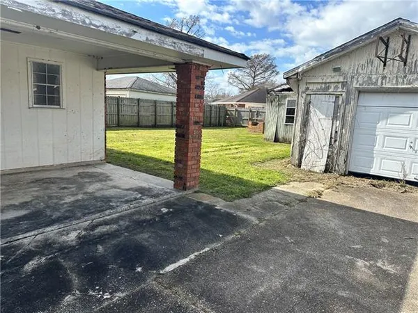 $128,000 | 7524 Daniel Drive, New Orleans, LA 70127