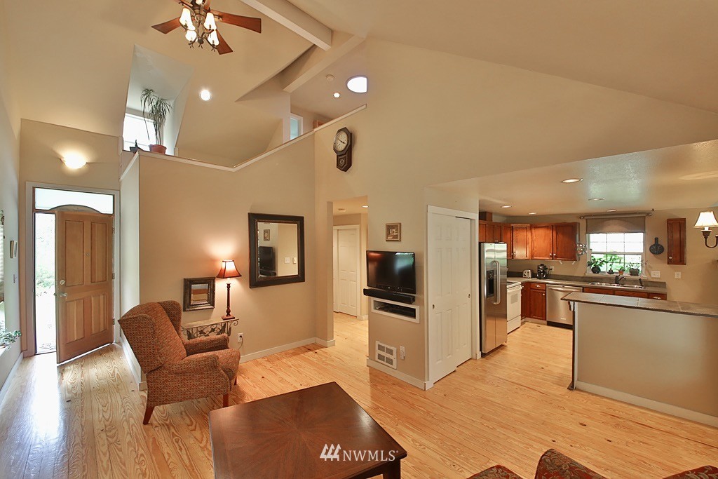 5577 Langley Road Langley, WA 98260 - Photo 10 of 25 Gallery Image 10