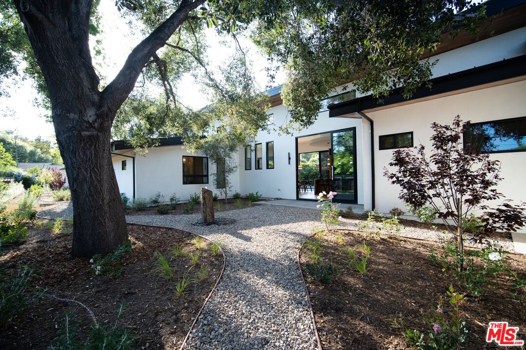 1009 Daly Road Ojai, CA 93023 - Photo 18 of 48